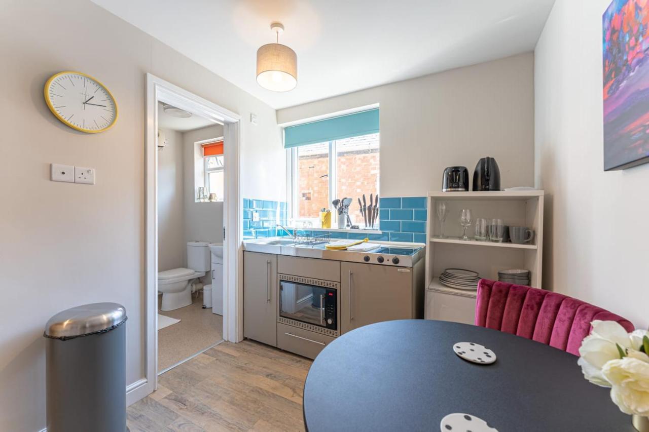 Superb One Bedroom Apartment In Coventry Cv1 *New* エクステリア 写真