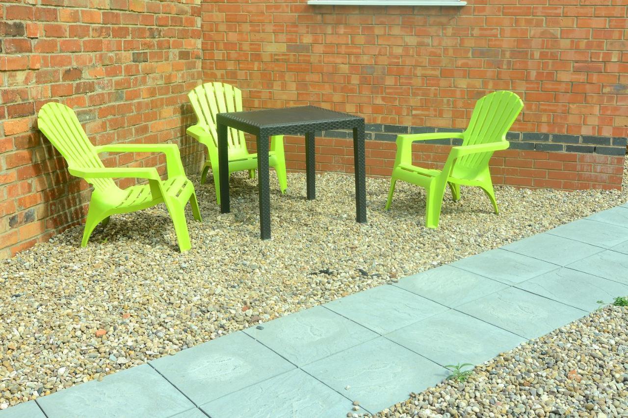 Superb One Bedroom Apartment In Coventry Cv1 *New* エクステリア 写真
